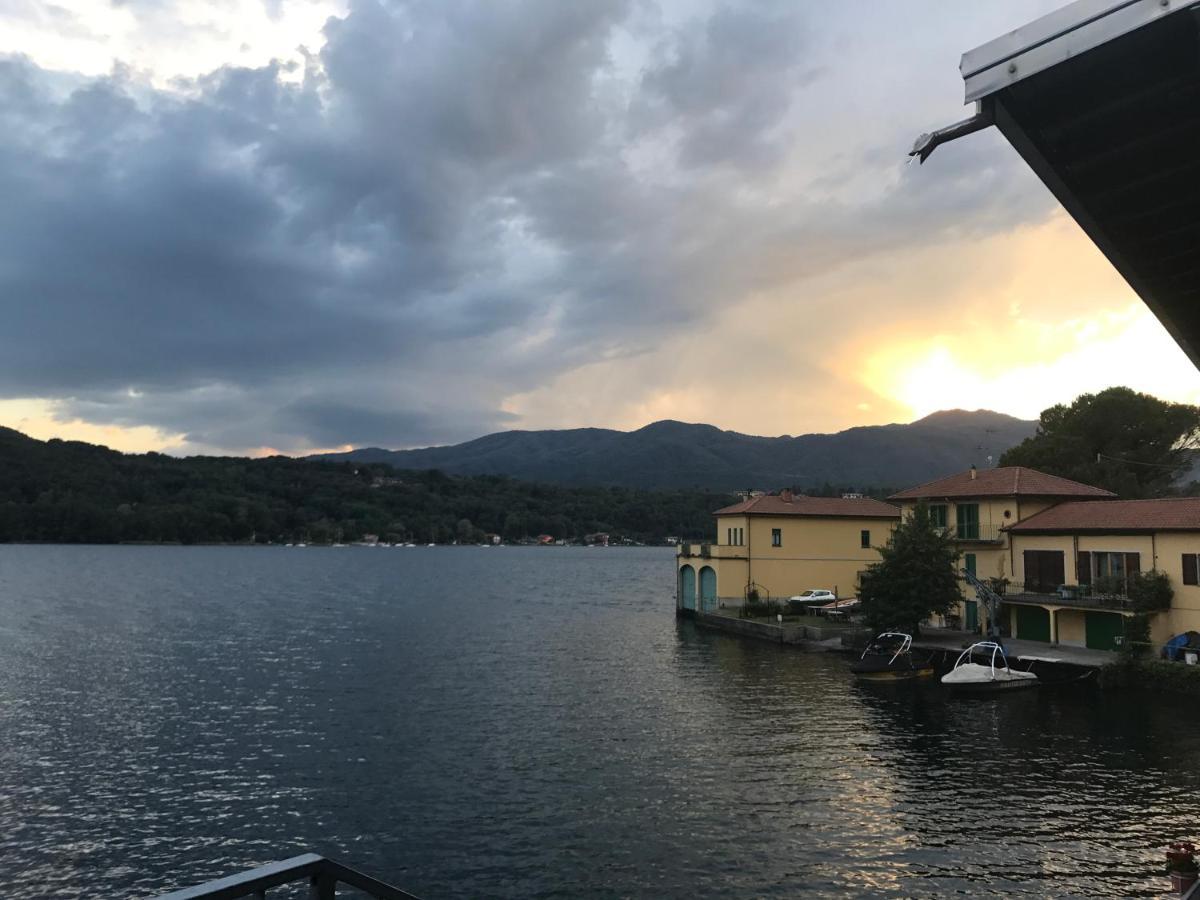 Gozzano B&B Notte Sul Lago מראה חיצוני תמונה